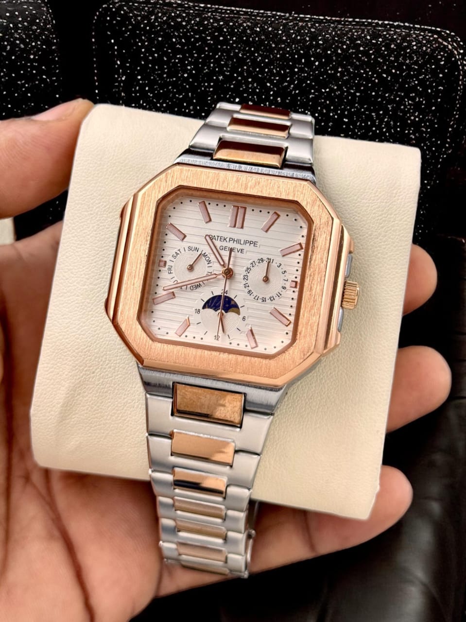 Patek Philippe Cubitus 5822P-001