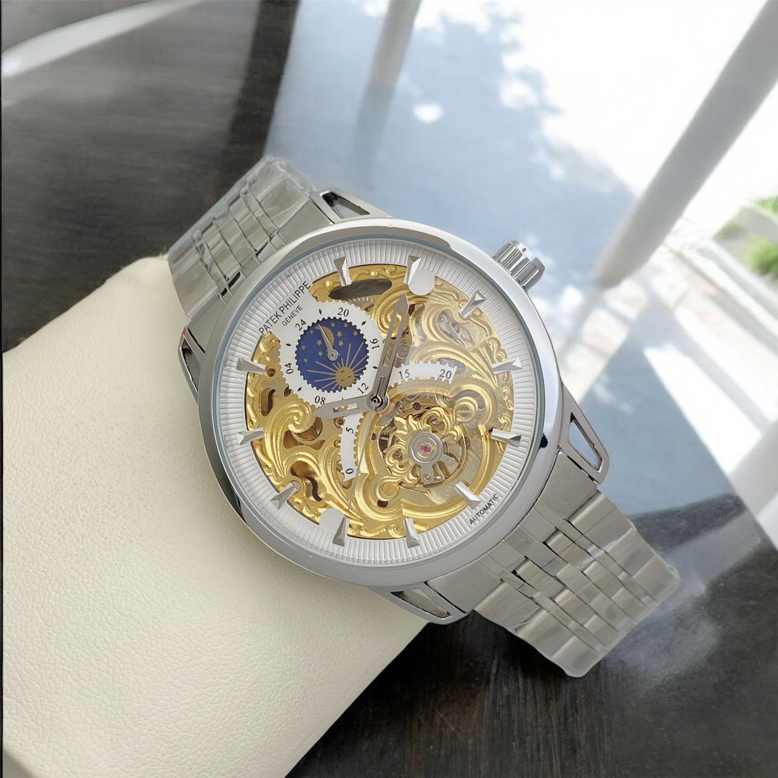 Patek Philippe Nautilus