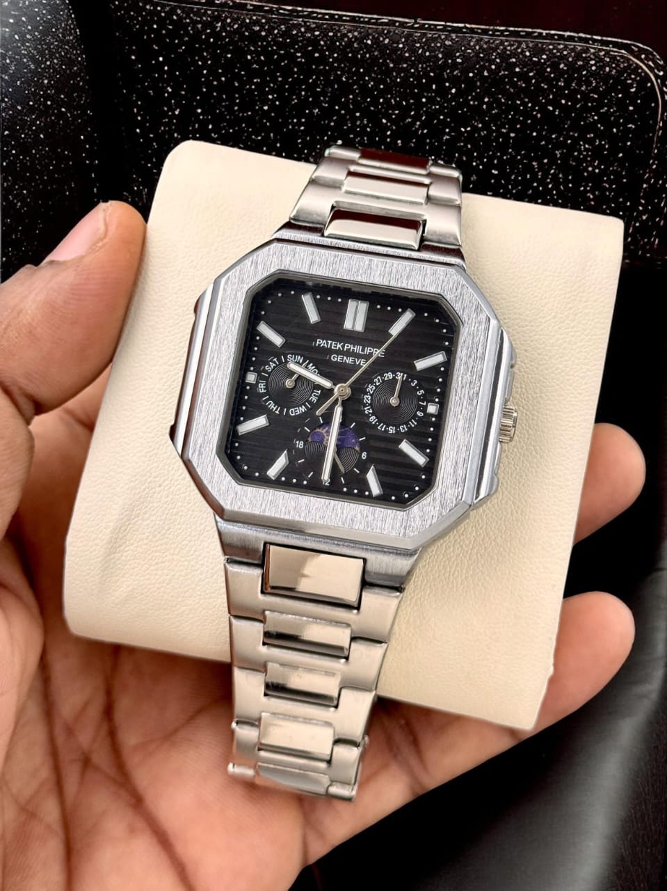 Patek Philippe Cubitus 5822P-001