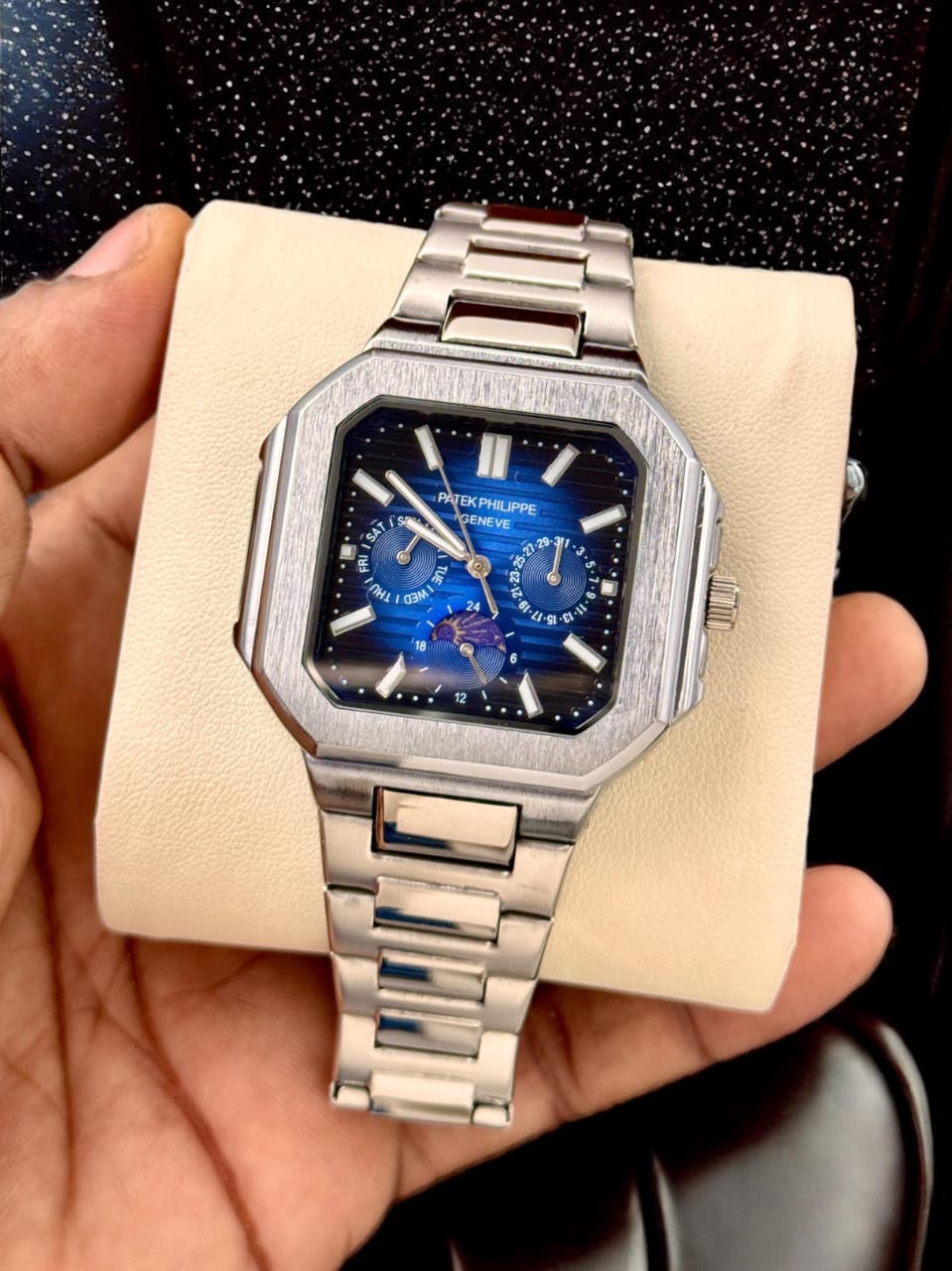 Patek Philippe Cubitus 5822P-001