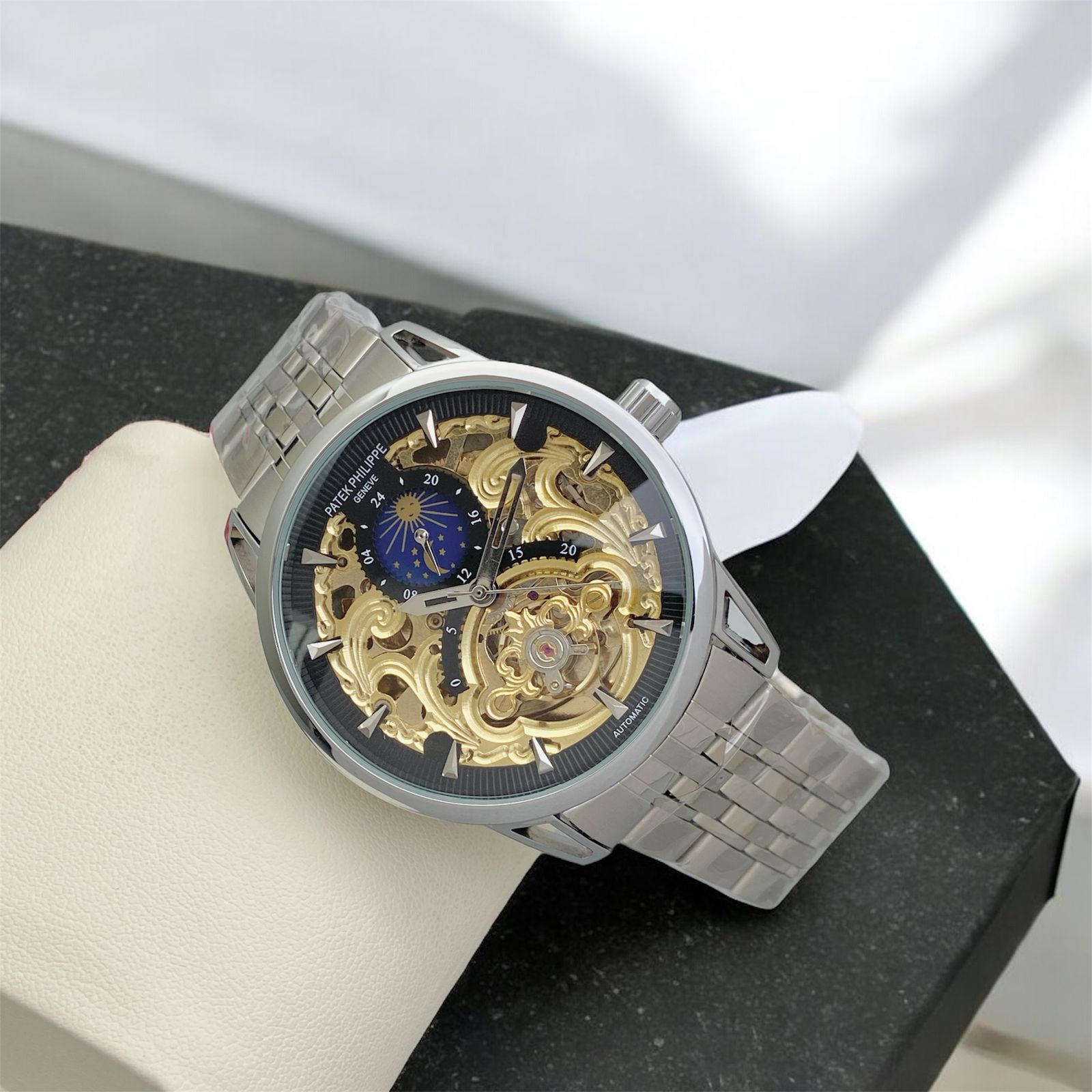 Patek Philippe Nautilus